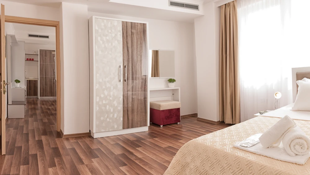 Deluxe Single Room