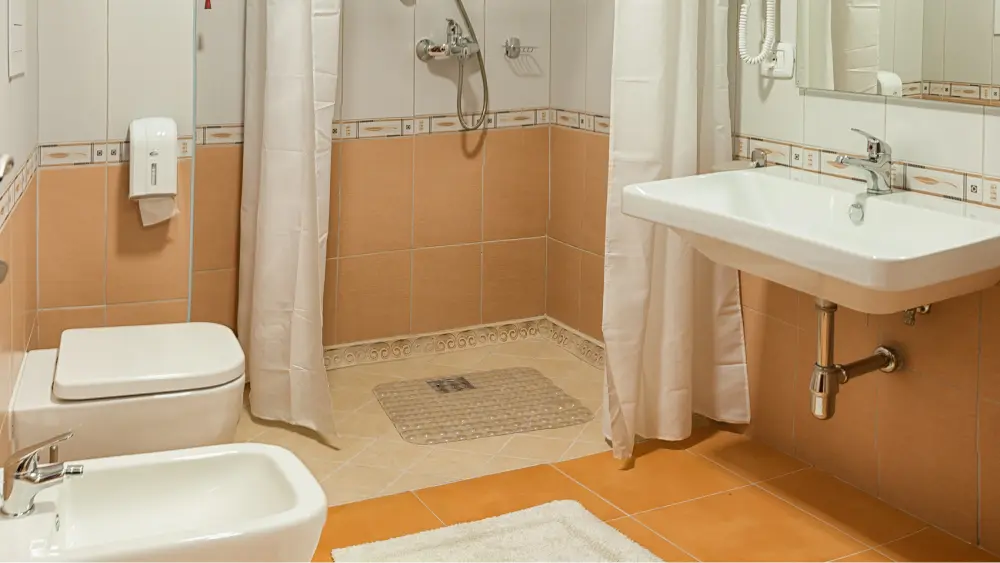 /images/gallery/accommodation-9.webp /images/gallery/accommodation-9.webp