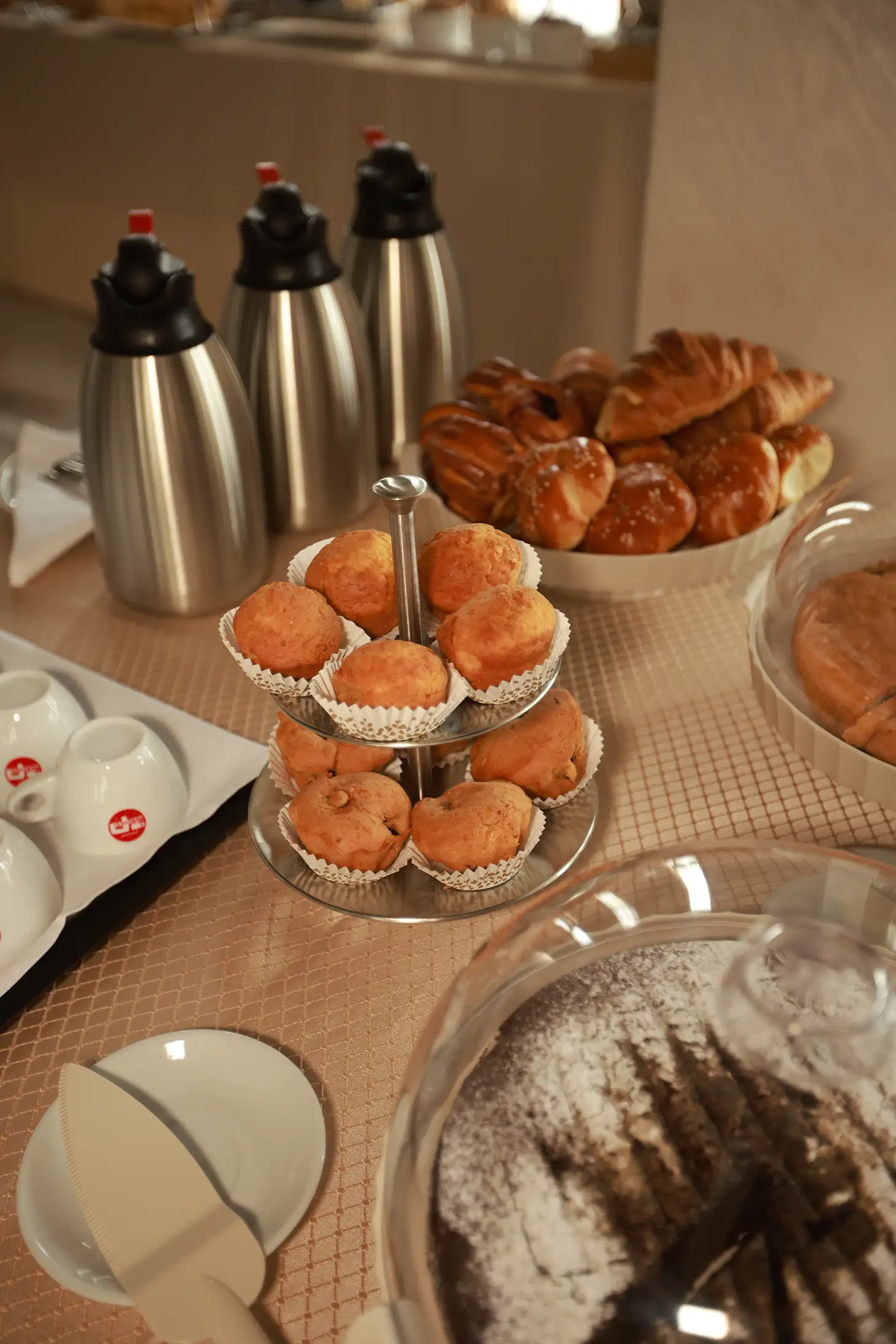 /images/gallery/restaurant-1.webp /images/gallery/restaurant-1.webp